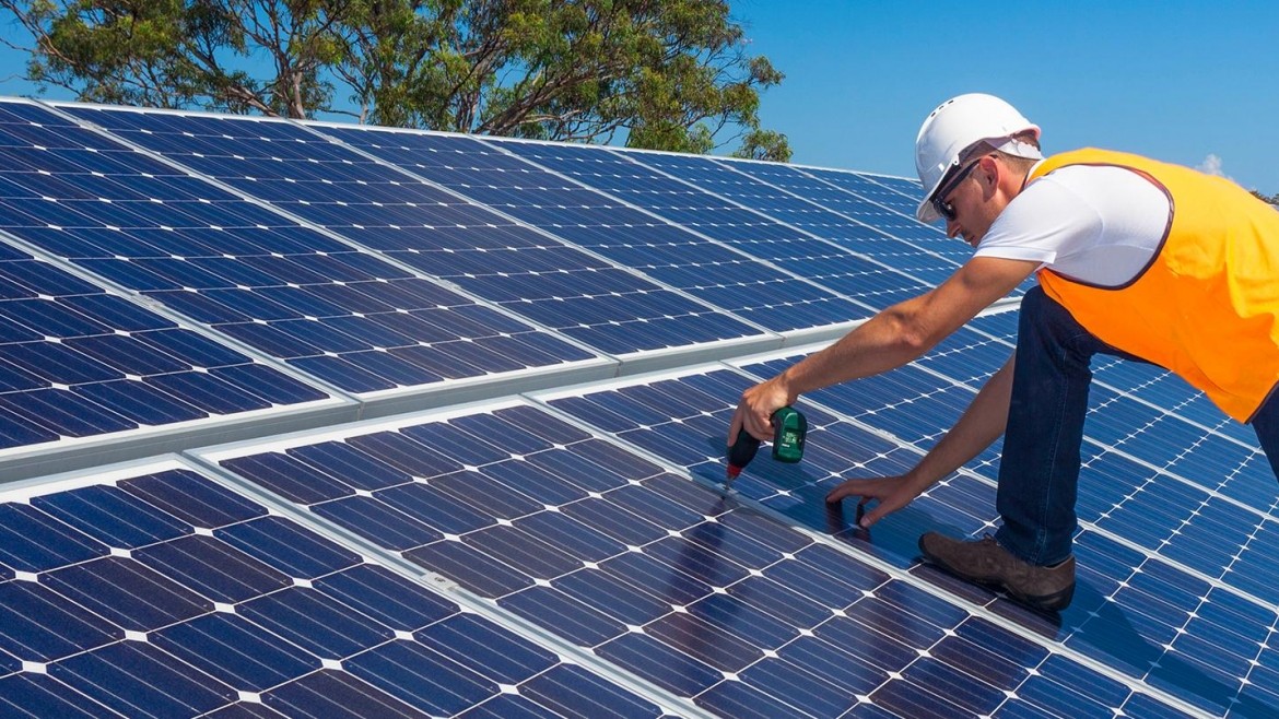 Looking To Install Solar Panels? Avoid These 4 Common Mistakes